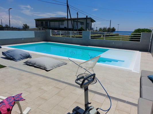Piscina e benessere: i benefici di avere una piscina a casa